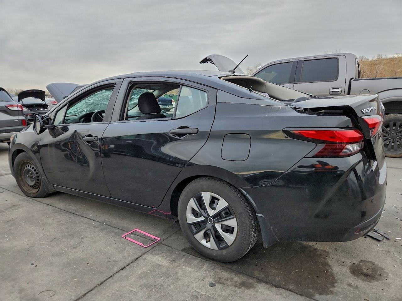 2020 NISSAN VERSA