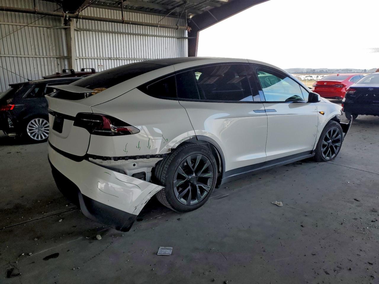 2023 TESLA MODEL X