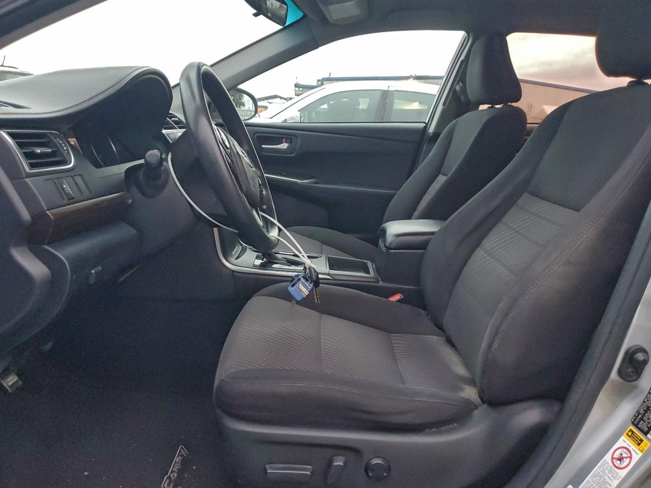 2016 TOYOTA CAMRY