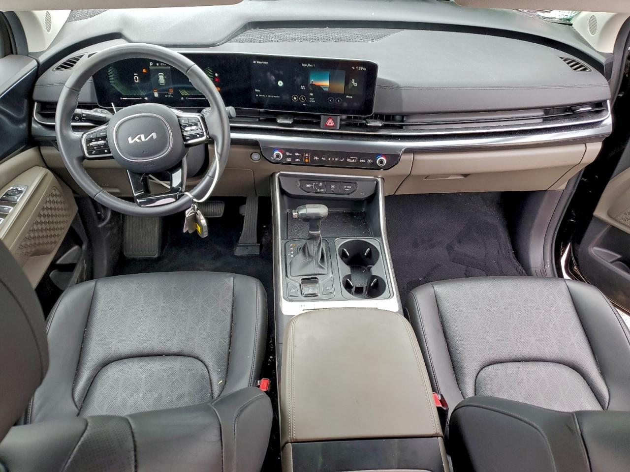 2025 KIA Carnival