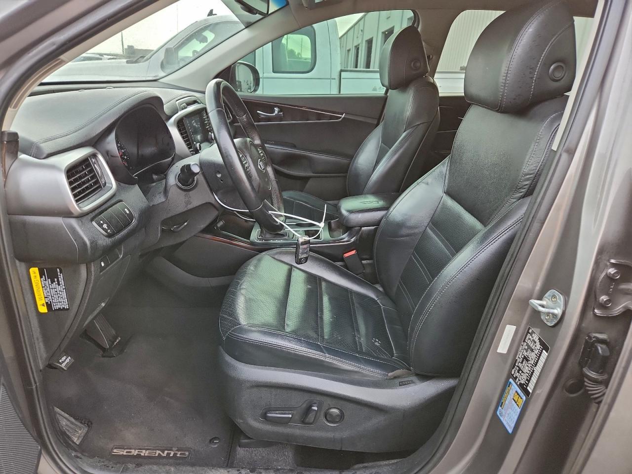 2017 KIA SORENTO