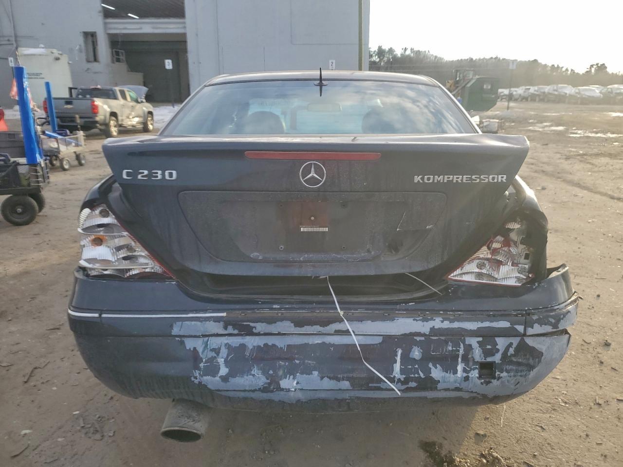 2005 MERCEDES-BENZ C-CLASS