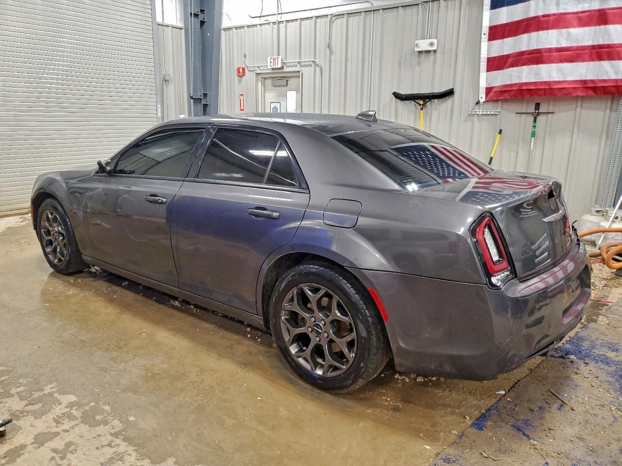 2018 CHRYSLER 300