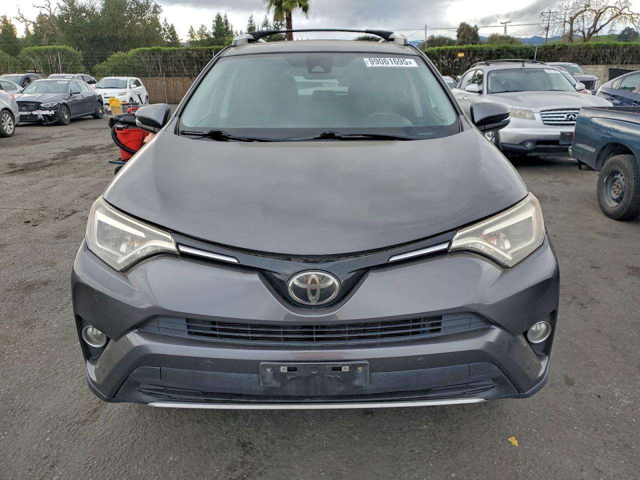 2016 TOYOTA RAV4
