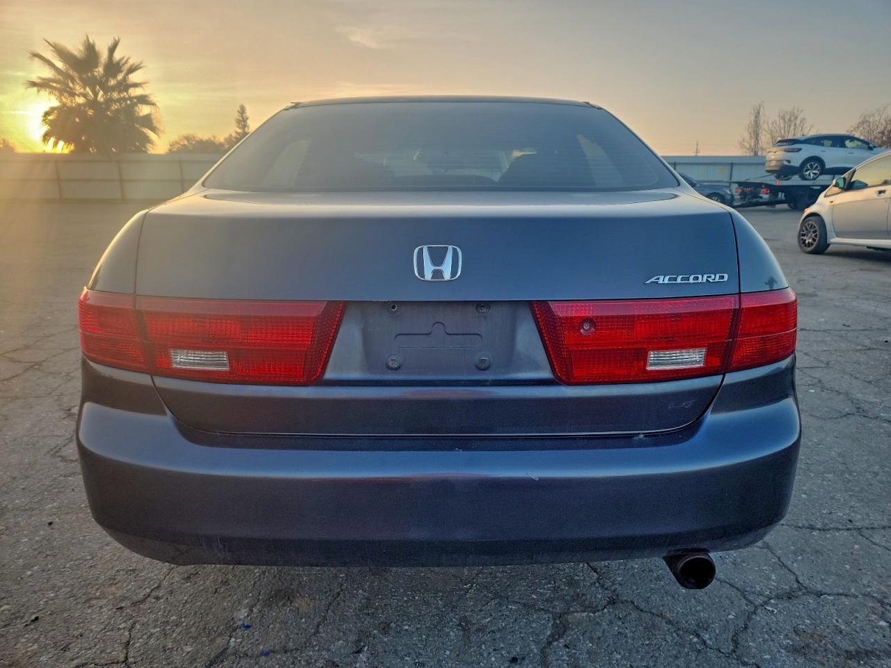 2005 HONDA ACCORD