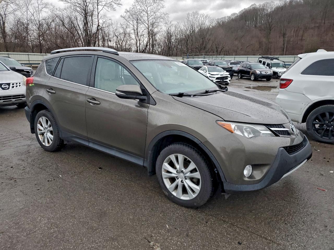 2014 TOYOTA RAV4