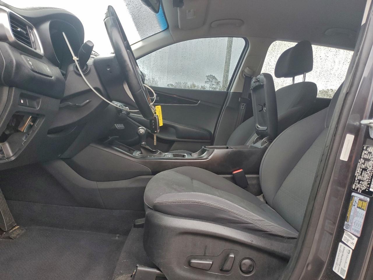 2017 KIA SORENTO
