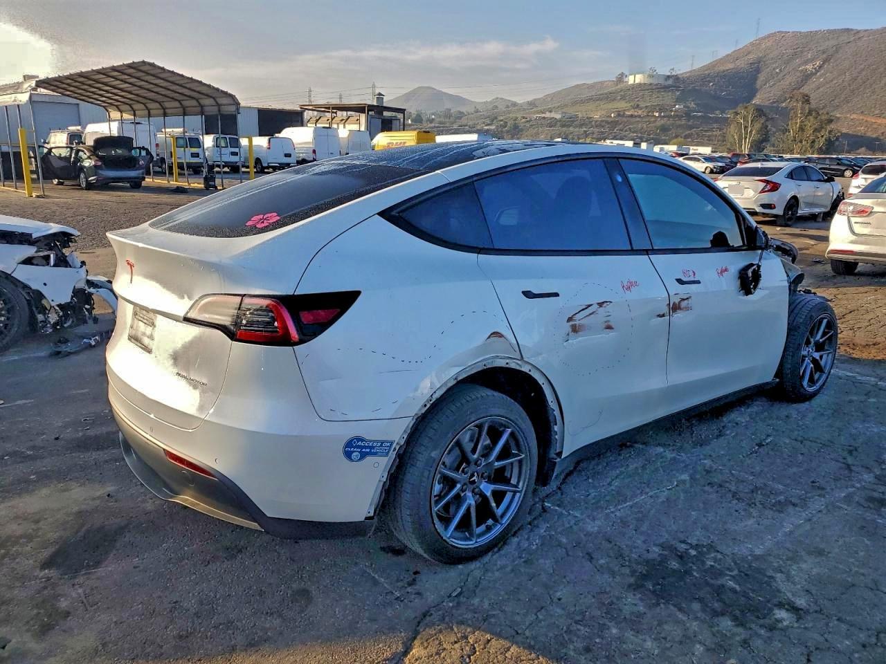 2021 TESLA MODEL Y