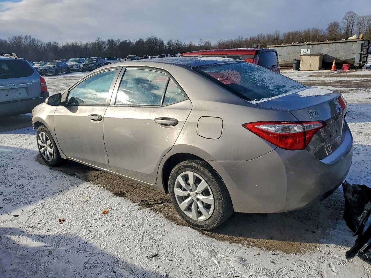 2016 TOYOTA COROLLA