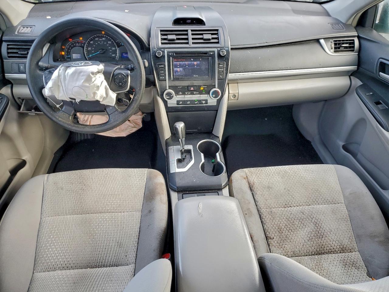 2014 TOYOTA CAMRY