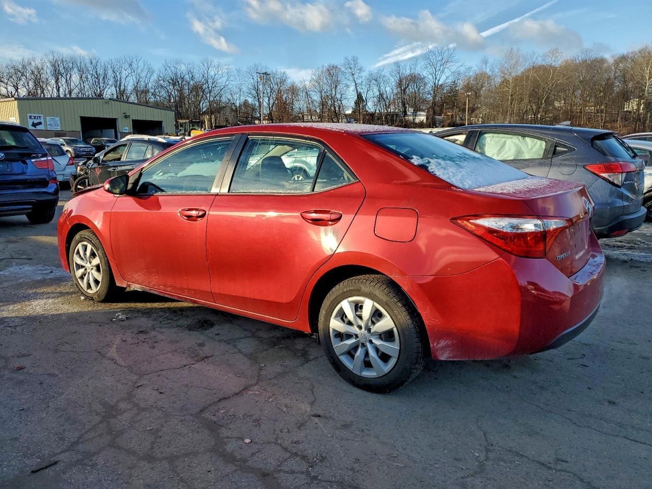 2016 TOYOTA COROLLA