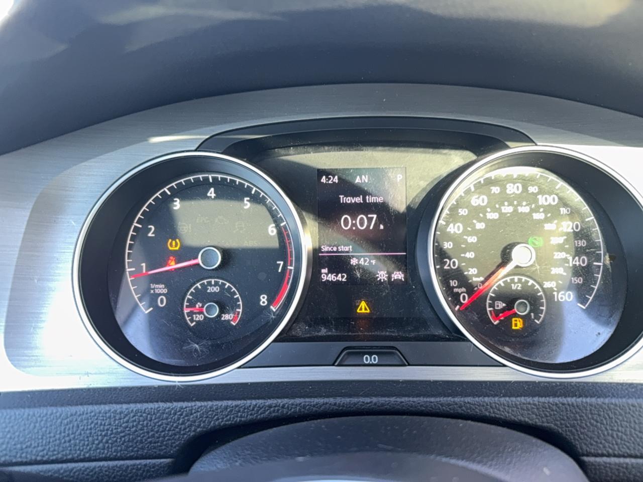 2017 VOLKSWAGEN GOLF