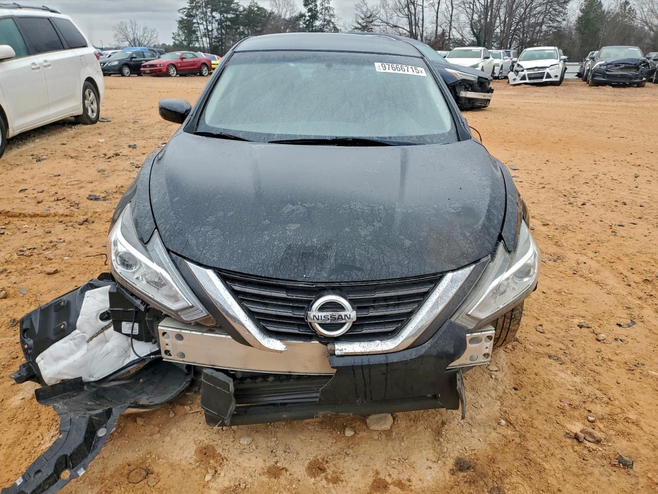 2017 NISSAN ALTIMA