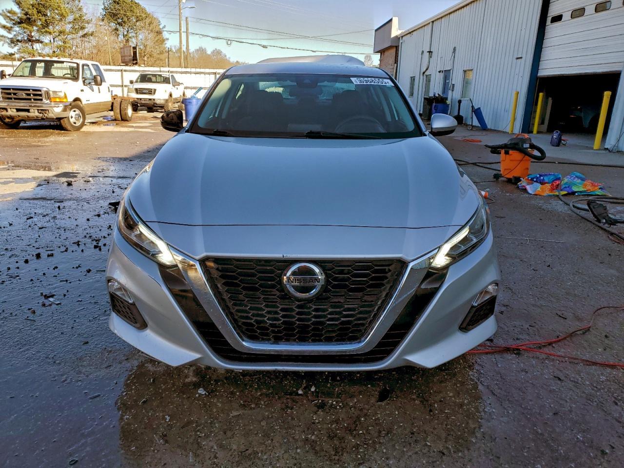 2021 NISSAN ALTIMA
