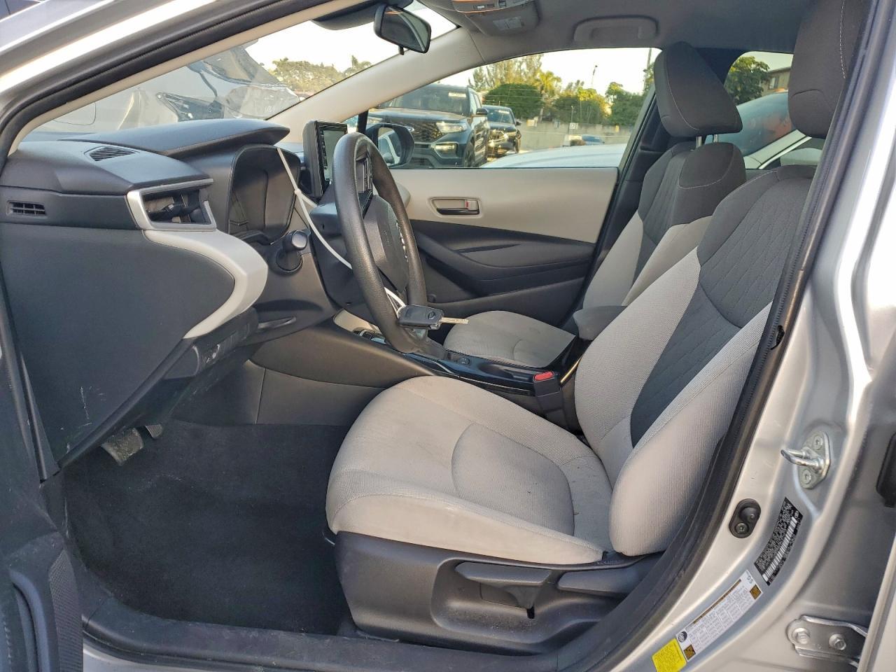 2022 TOYOTA COROLLA