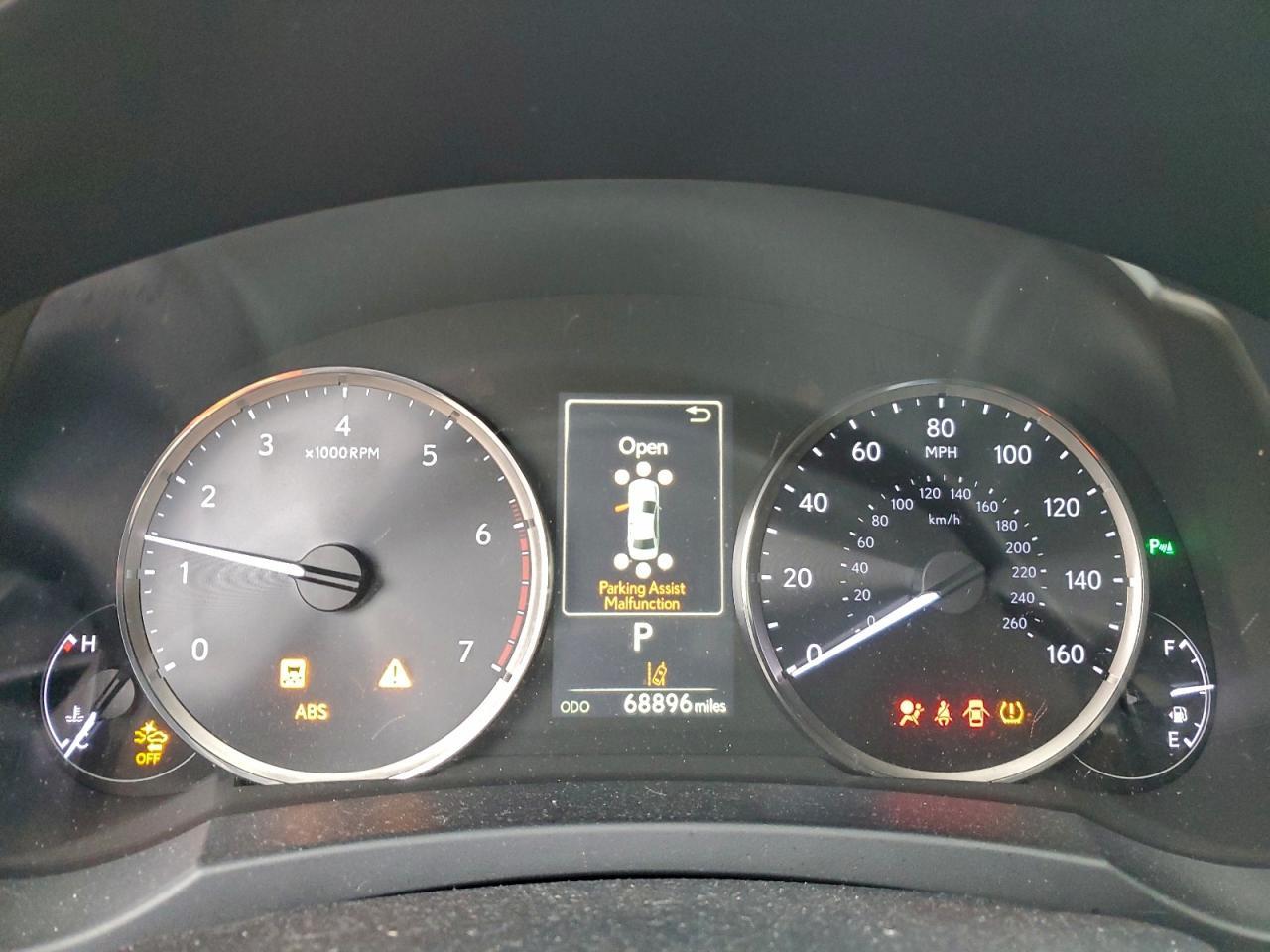 2018 LEXUS IS 300