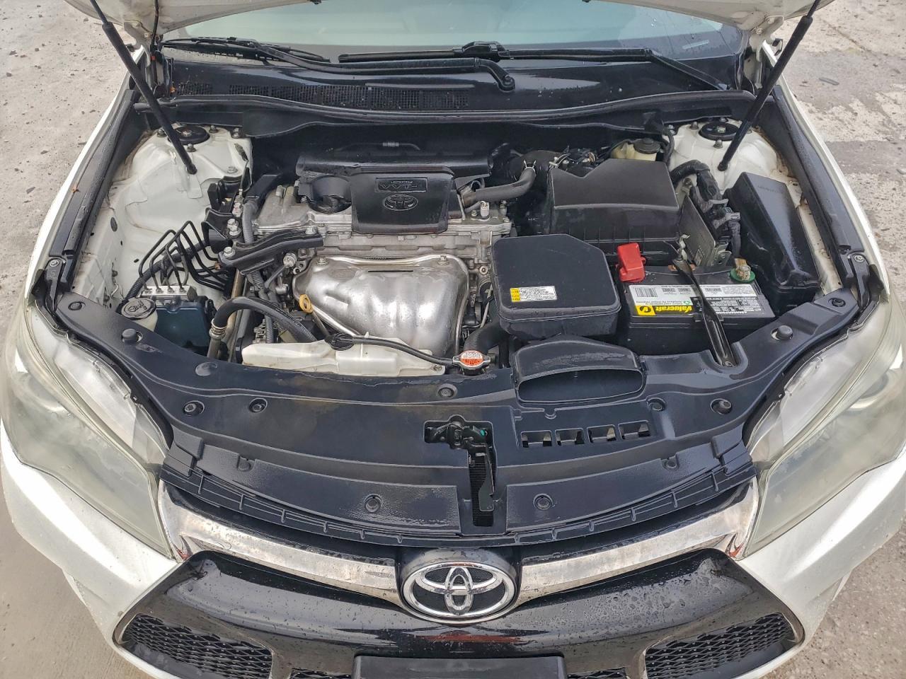 2016 TOYOTA CAMRY