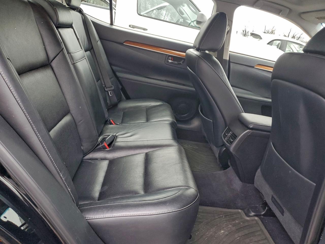 2015 LEXUS ES 300H