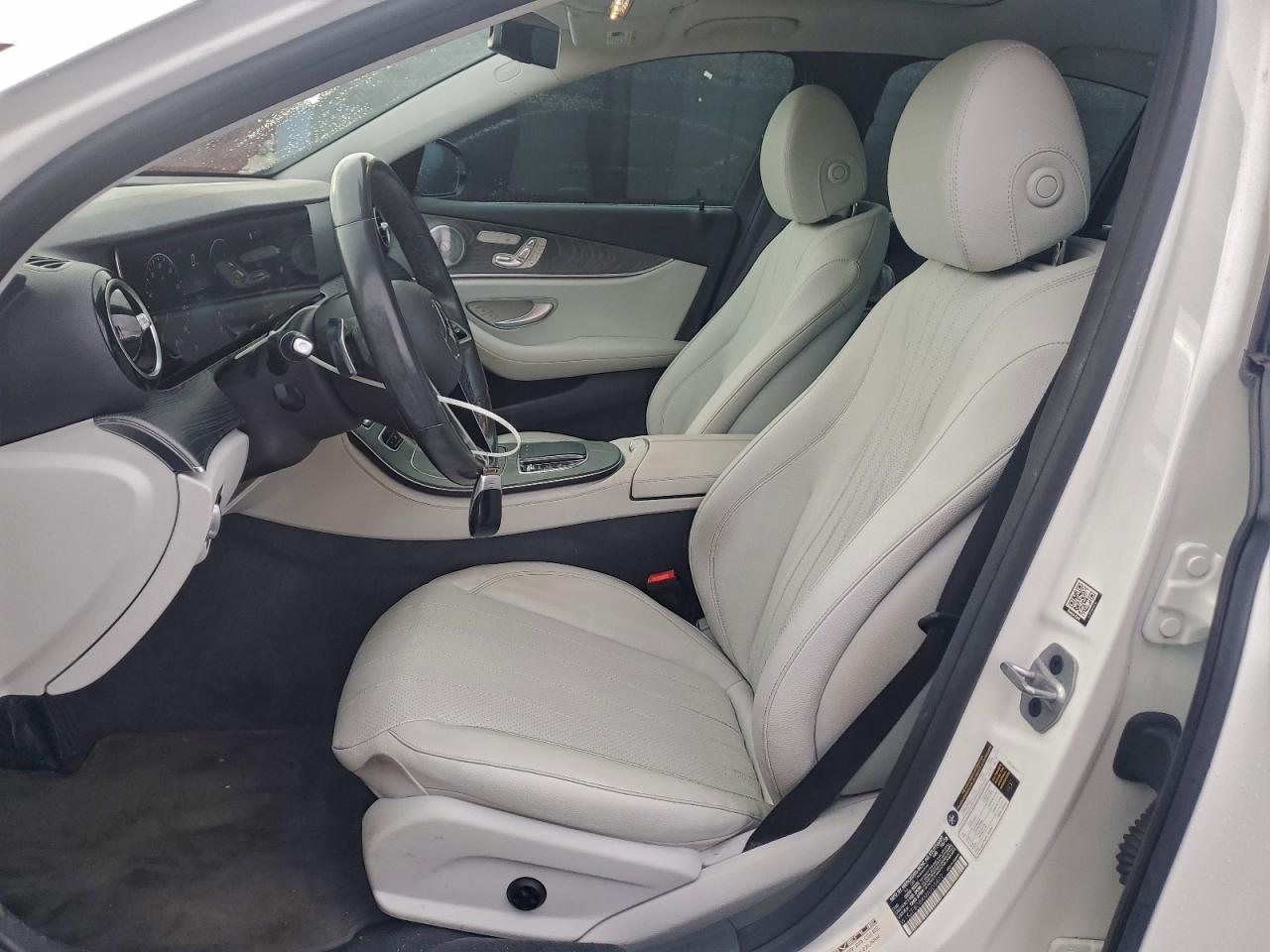 2021 MERCEDES-BENZ E-Class