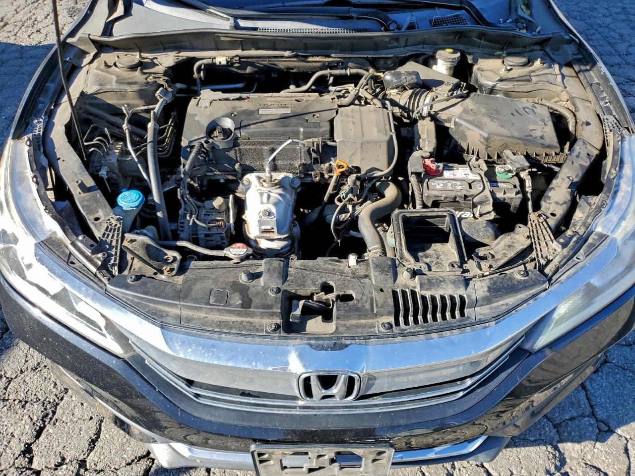 2017 HONDA ACCORD