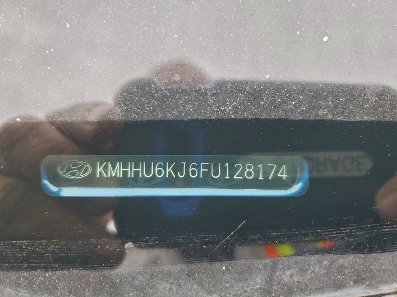 2015 HYUNDAI GENESIS
