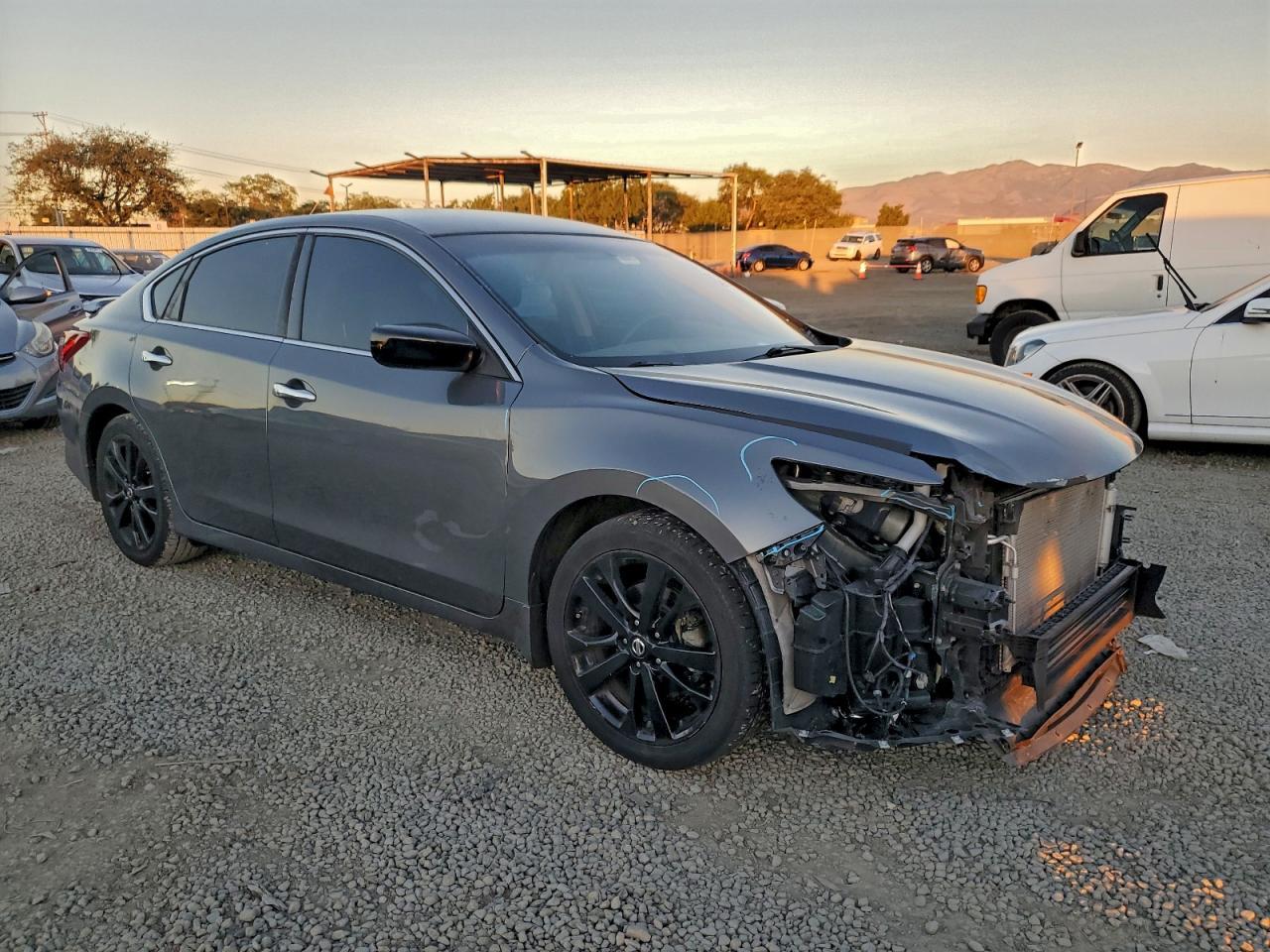 2017 NISSAN ALTIMA