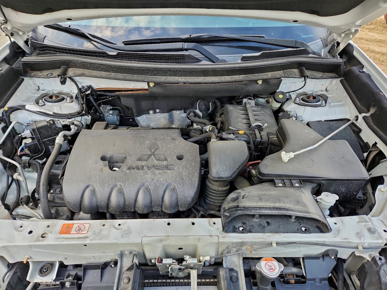 2018 MITSUBISHI outlander