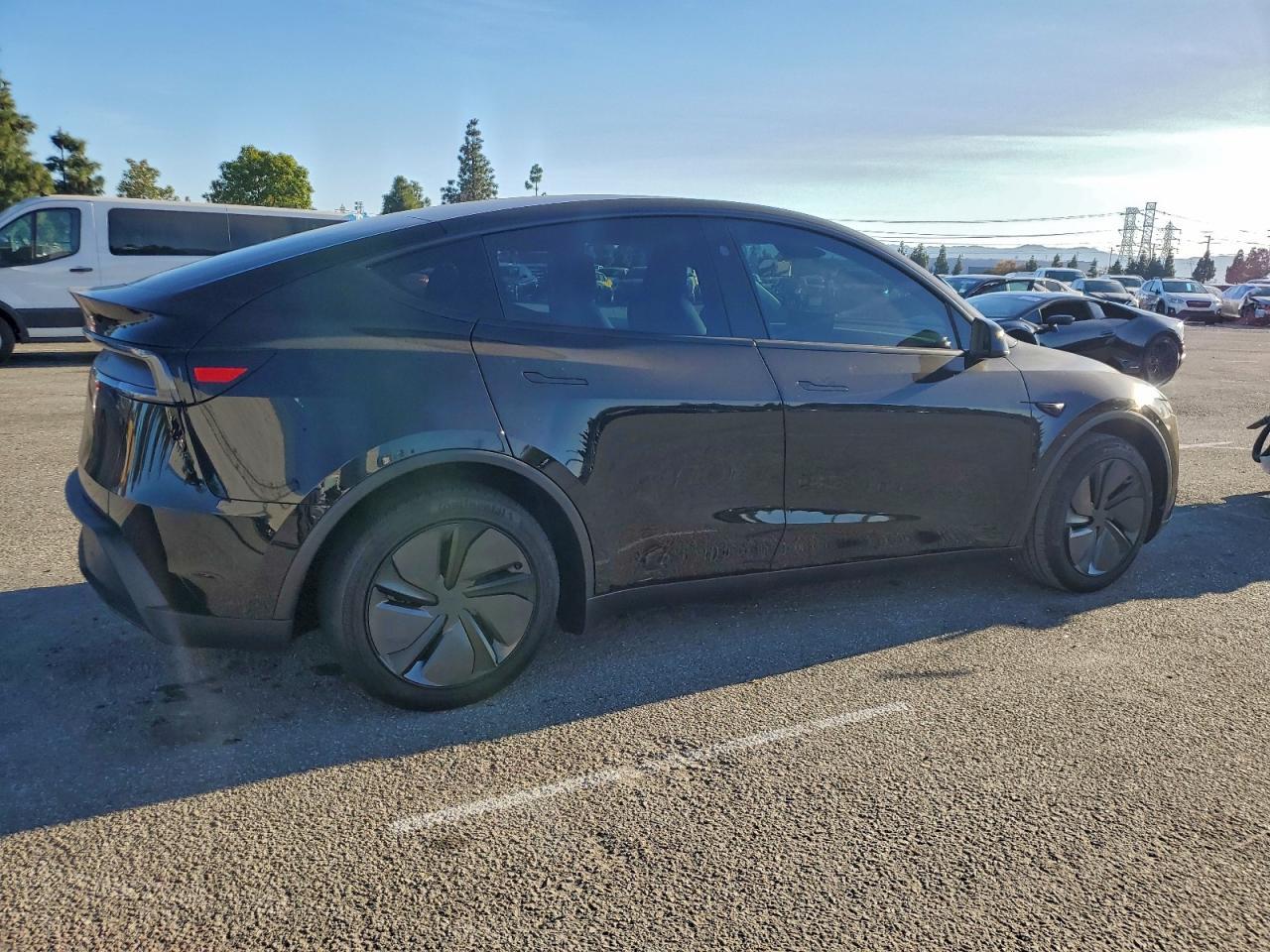 2026 TESLA MODEL Y