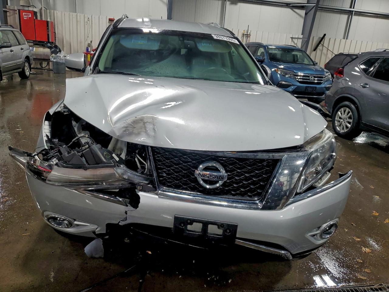 2013 NISSAN PATHFINDER