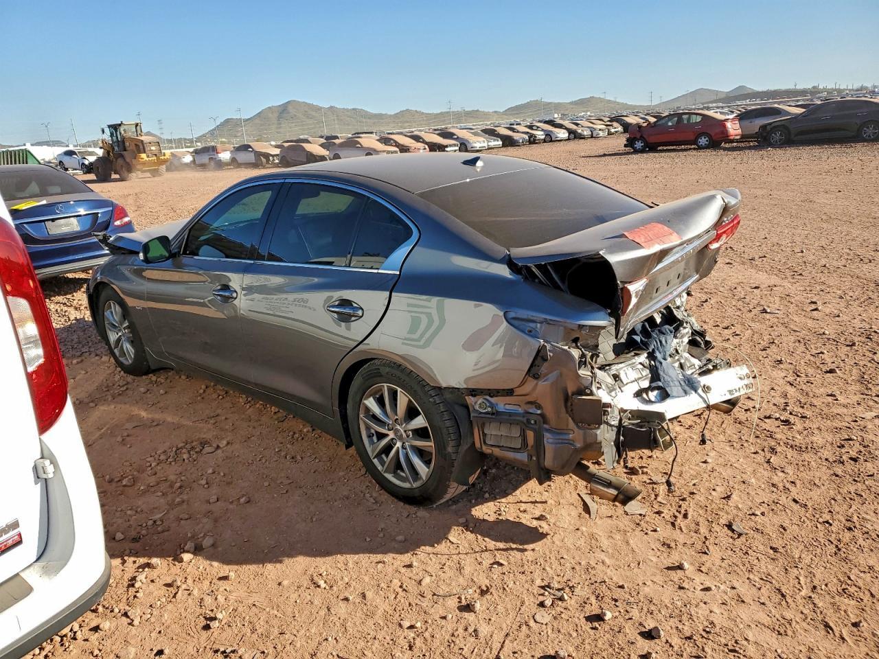 2017 INFINITI Q50