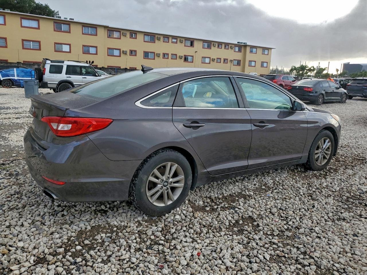 2017 HYUNDAI SONATA