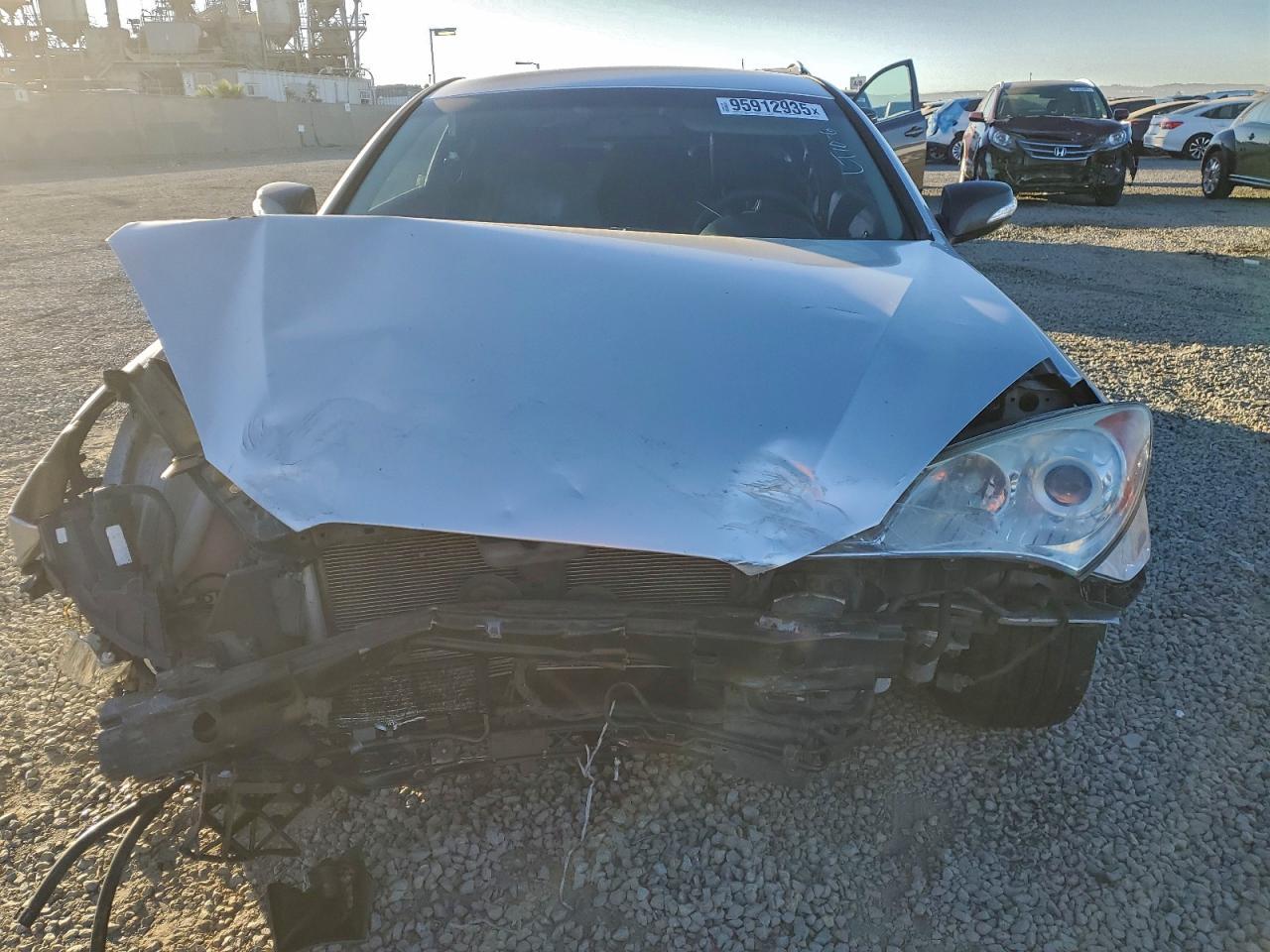 2011 HYUNDAI GENESIS