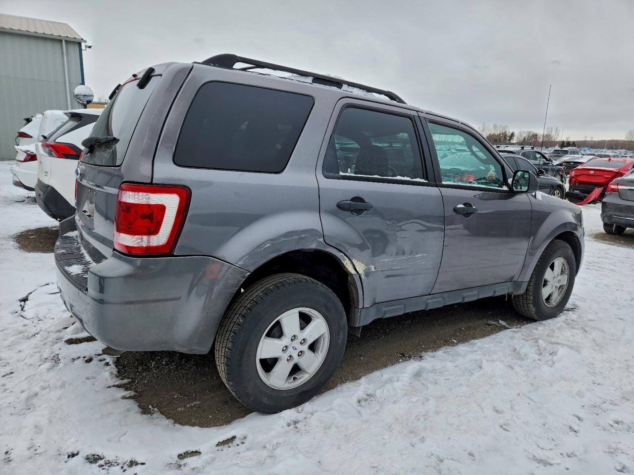 2010 FORD ESCAPE