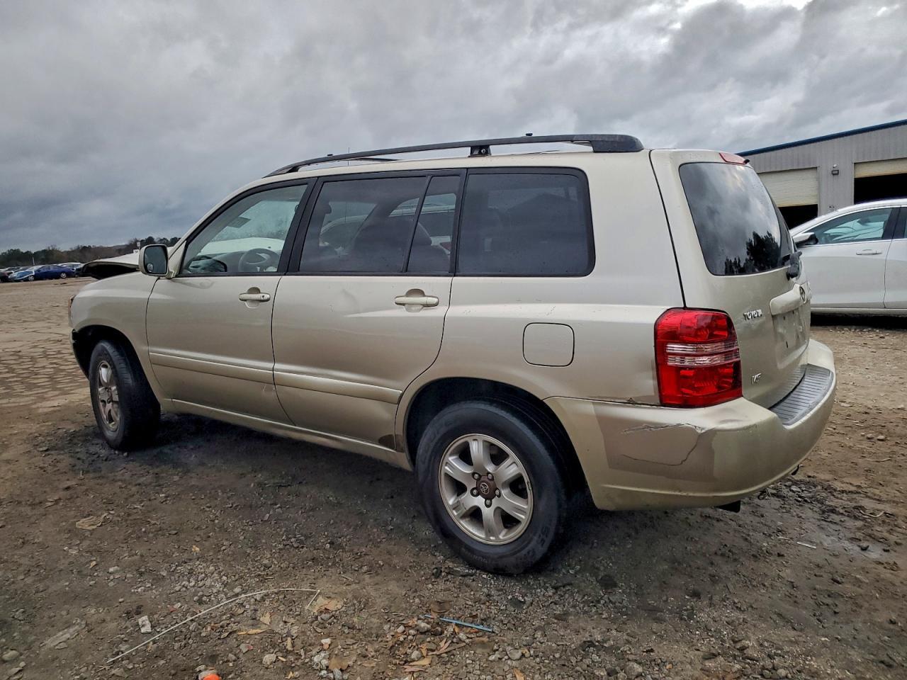 2002 TOYOTA HIGHLANDER