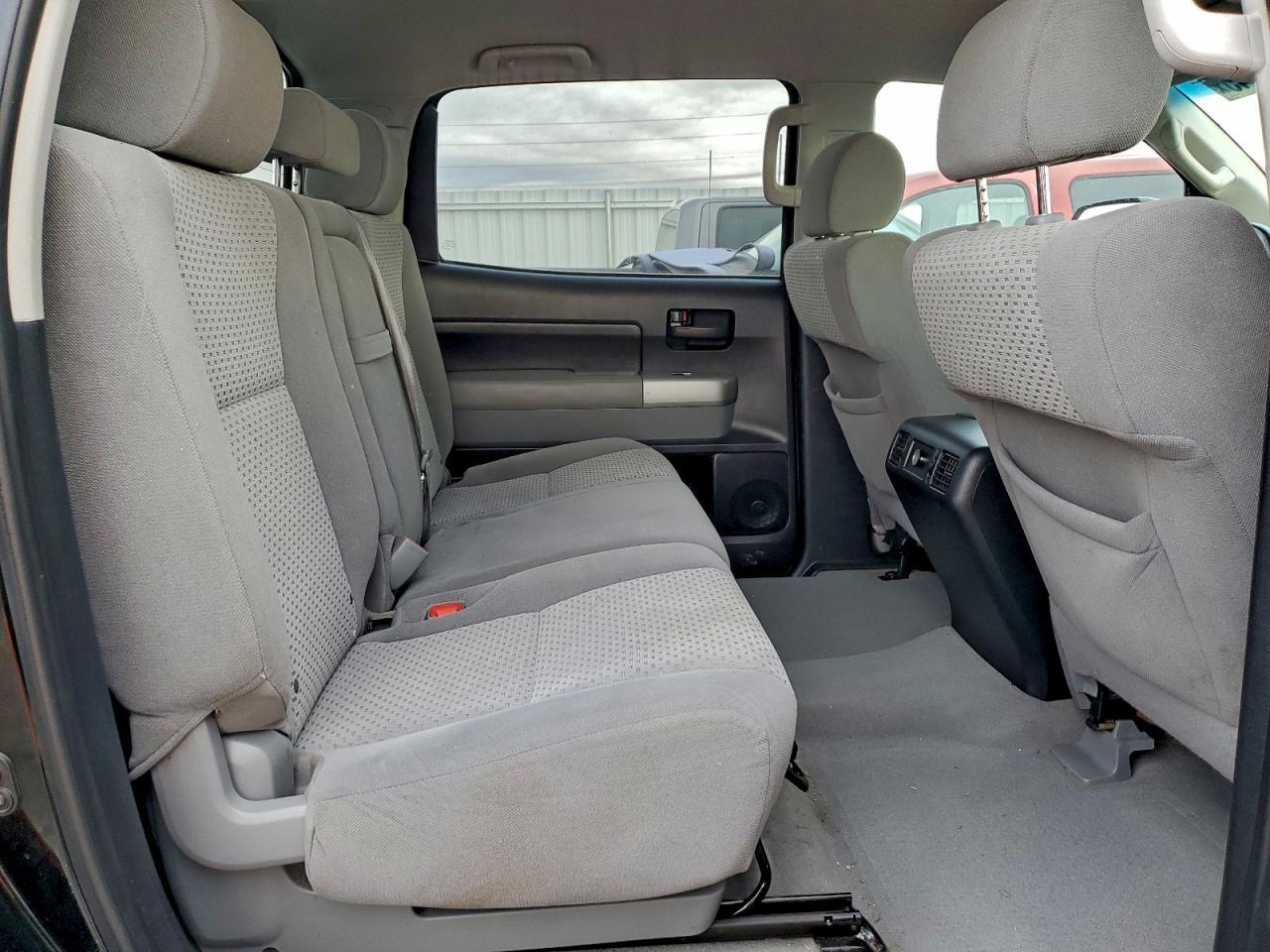 2008 TOYOTA TUNDRA