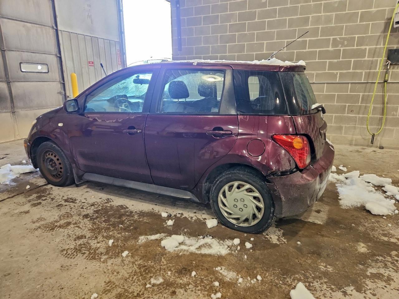 2005 TOYOTA SCION