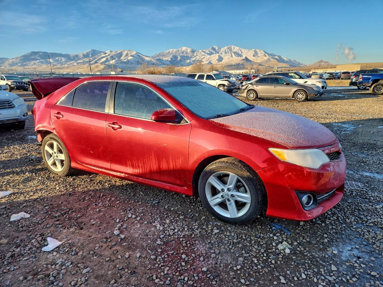 2013 TOYOTA CAMRY