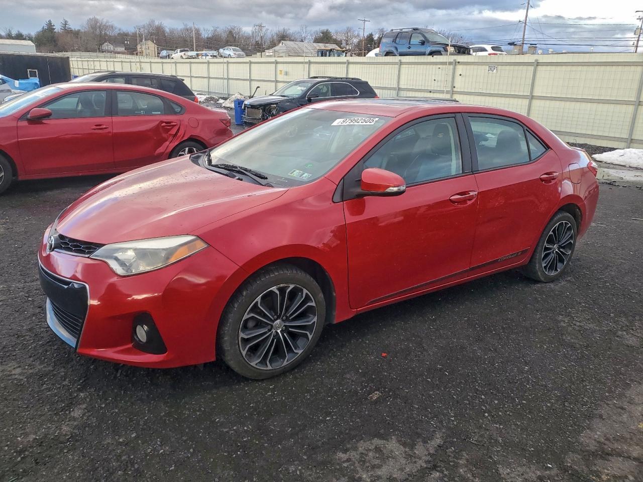 2015 TOYOTA COROLLA