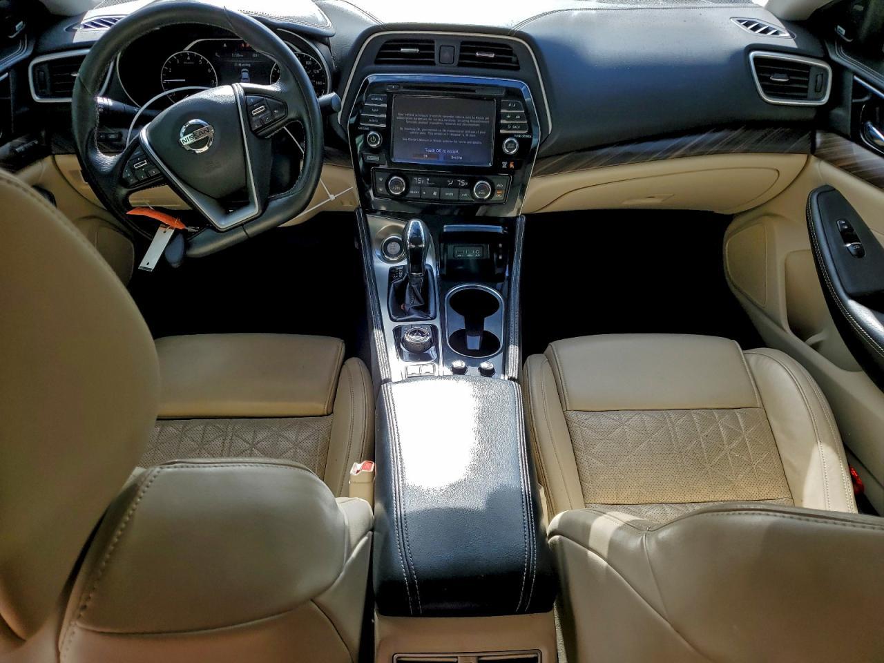 2018 NISSAN Maxima