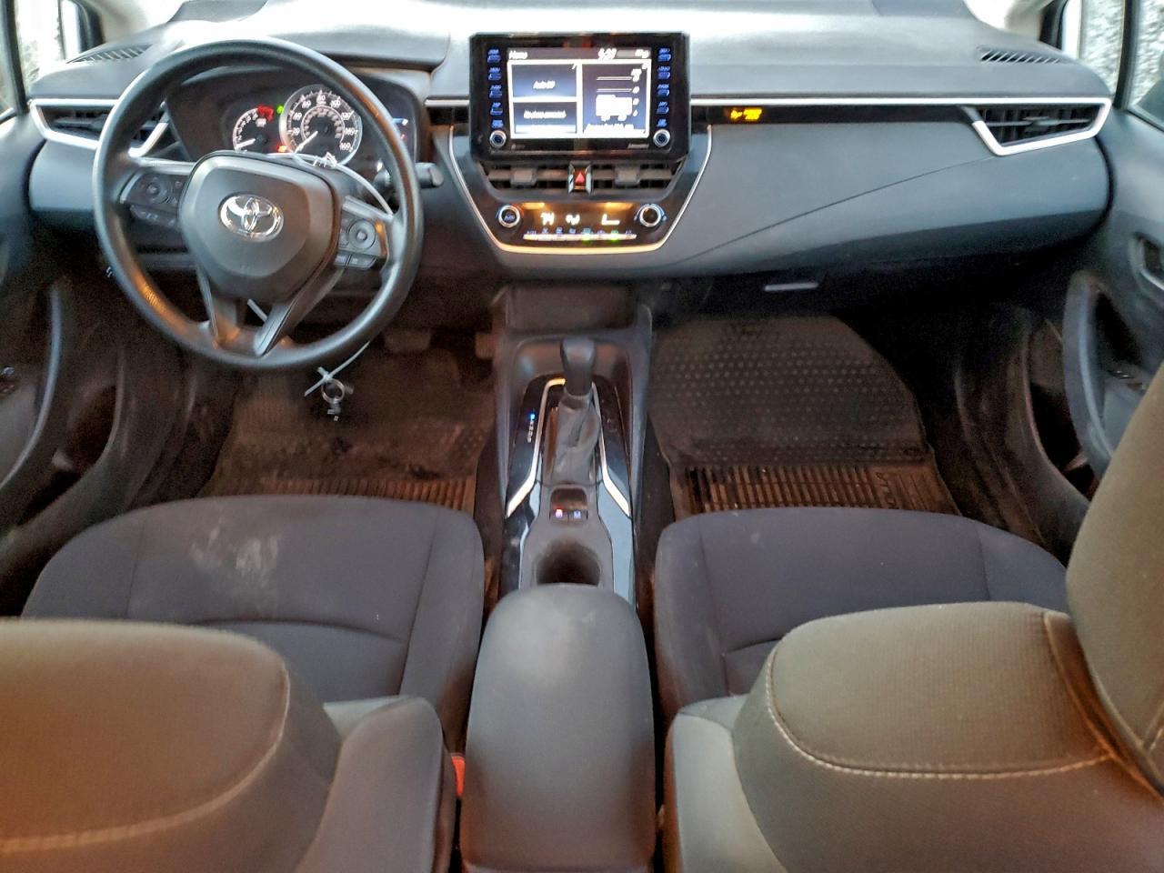 2022 TOYOTA COROLLA
