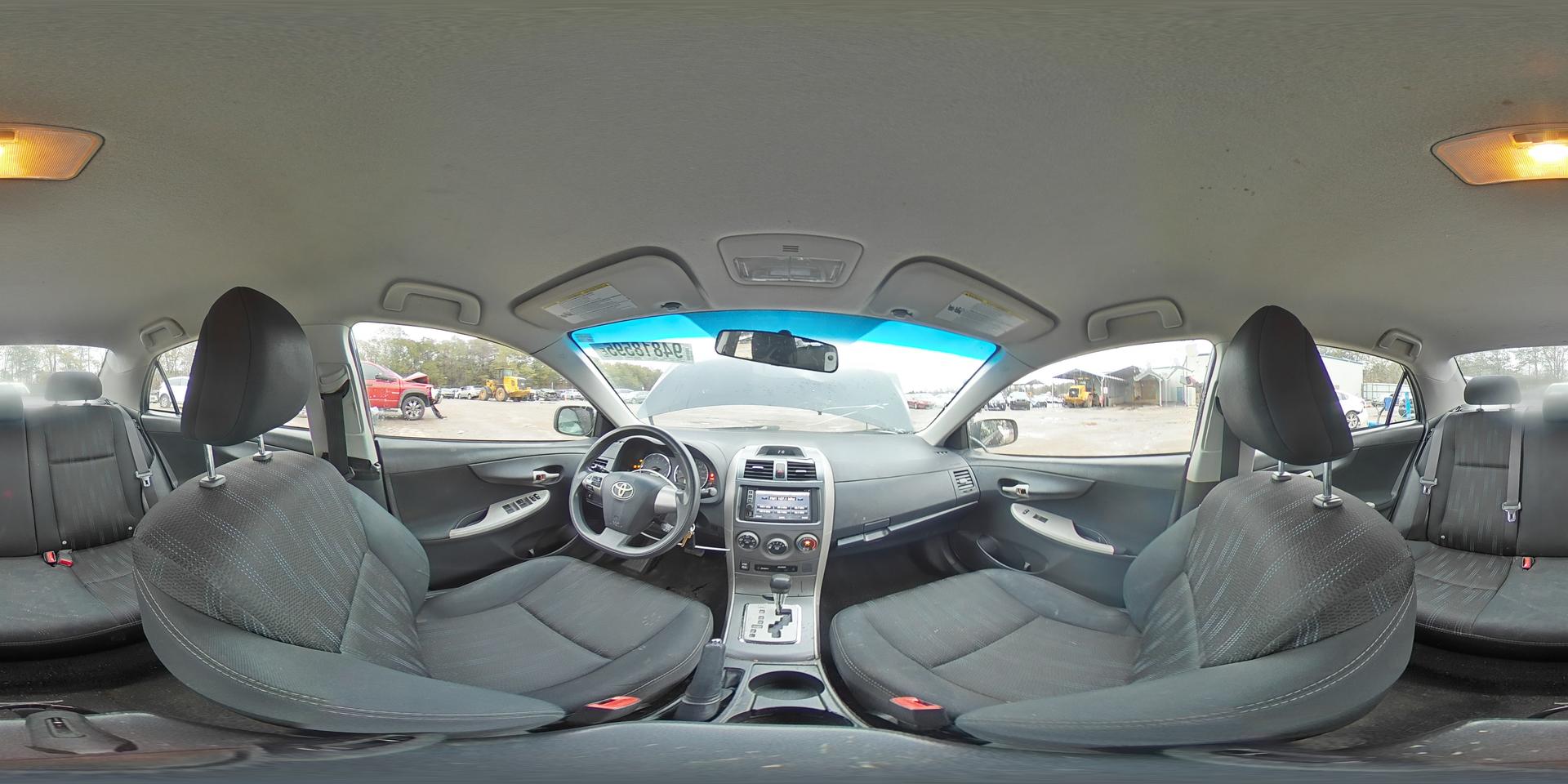 2013 TOYOTA COROLLA