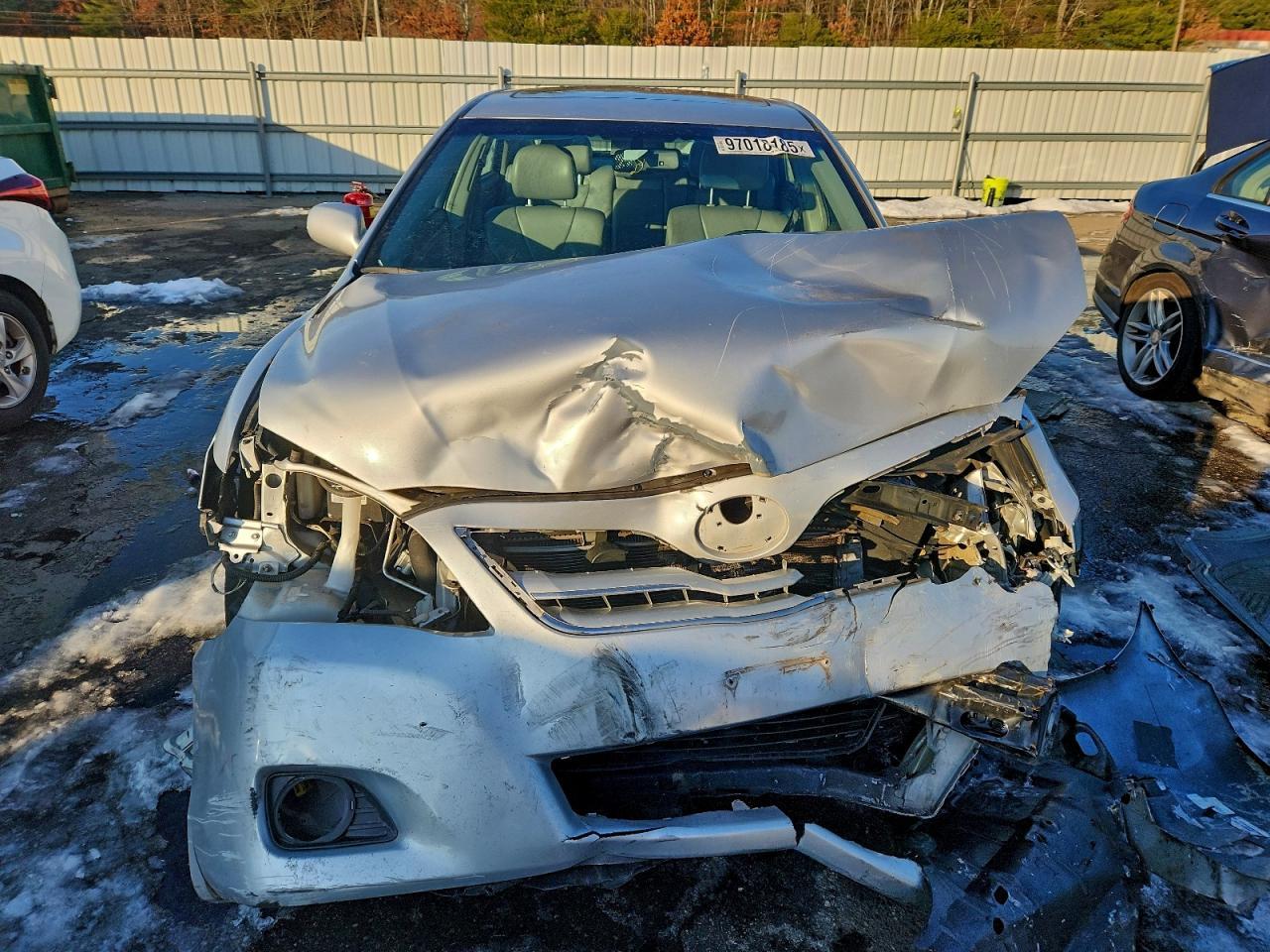 2011 TOYOTA CAMRY