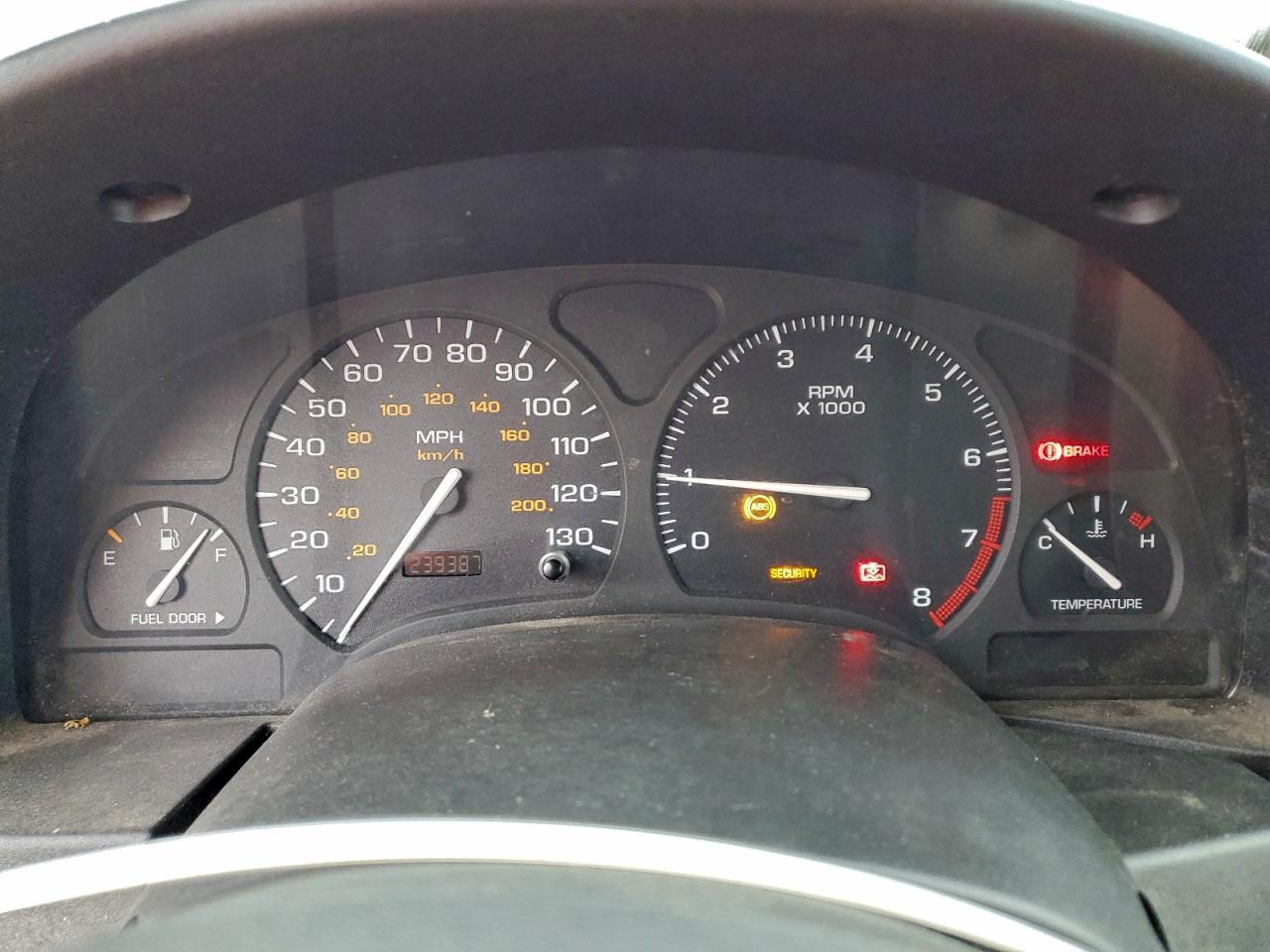 2003 SATURN Vue