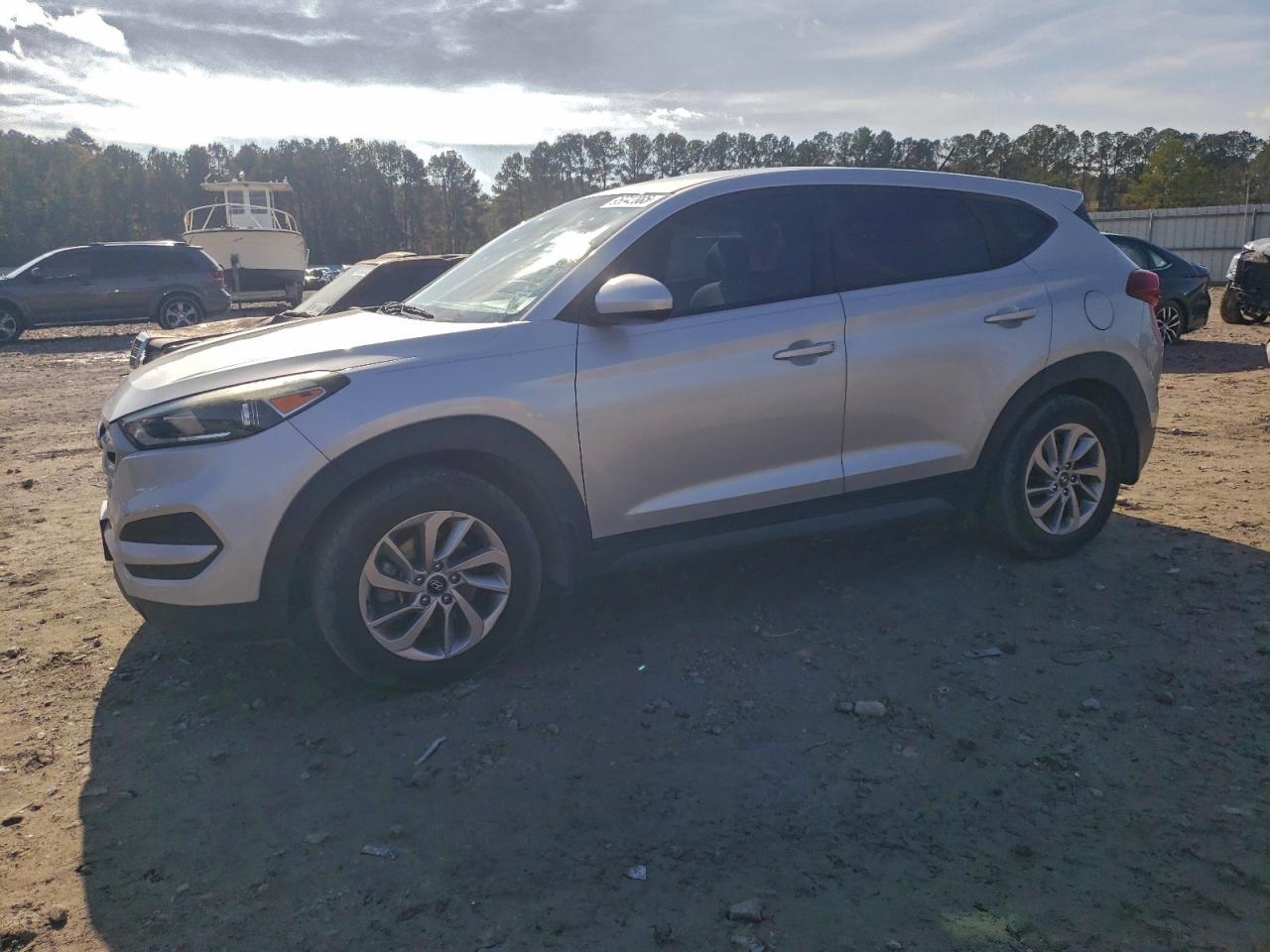 2017 HYUNDAI TUCSON