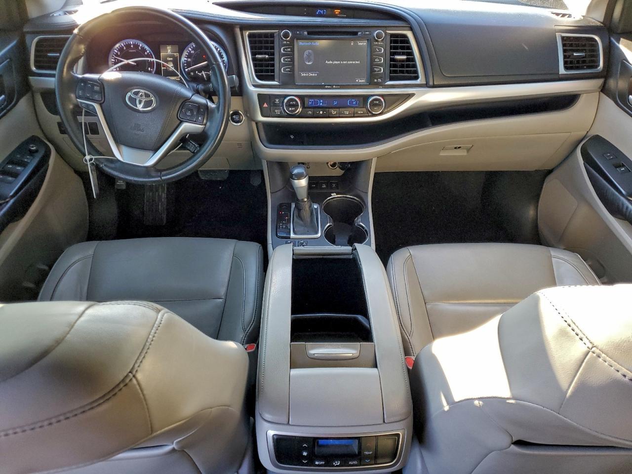 2015 TOYOTA HIGHLANDER