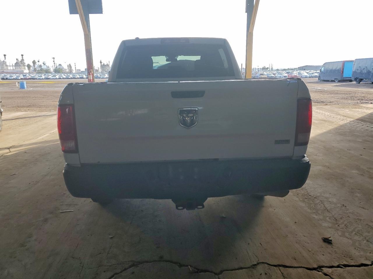 2017 RAM 1500 ST