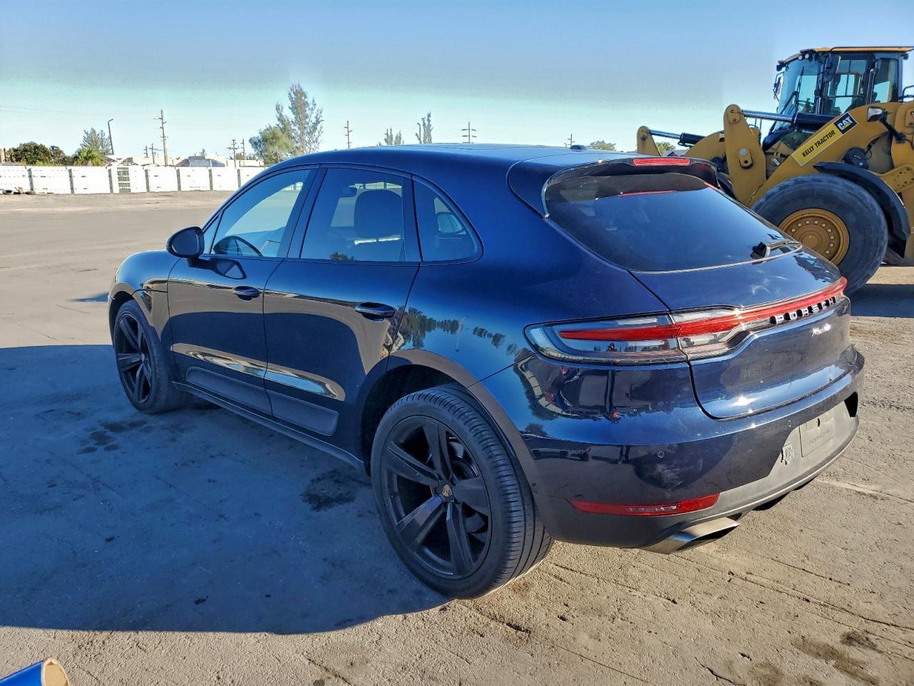 2019 PORSCHE Macan