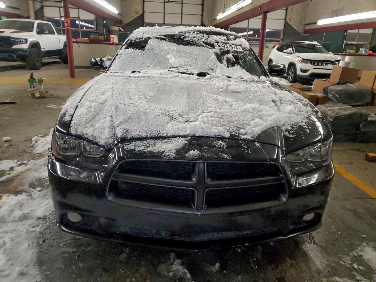 2013 DODGE CHARGER