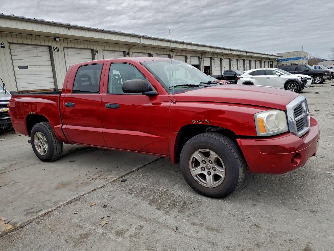 2006 DODGE Dakota