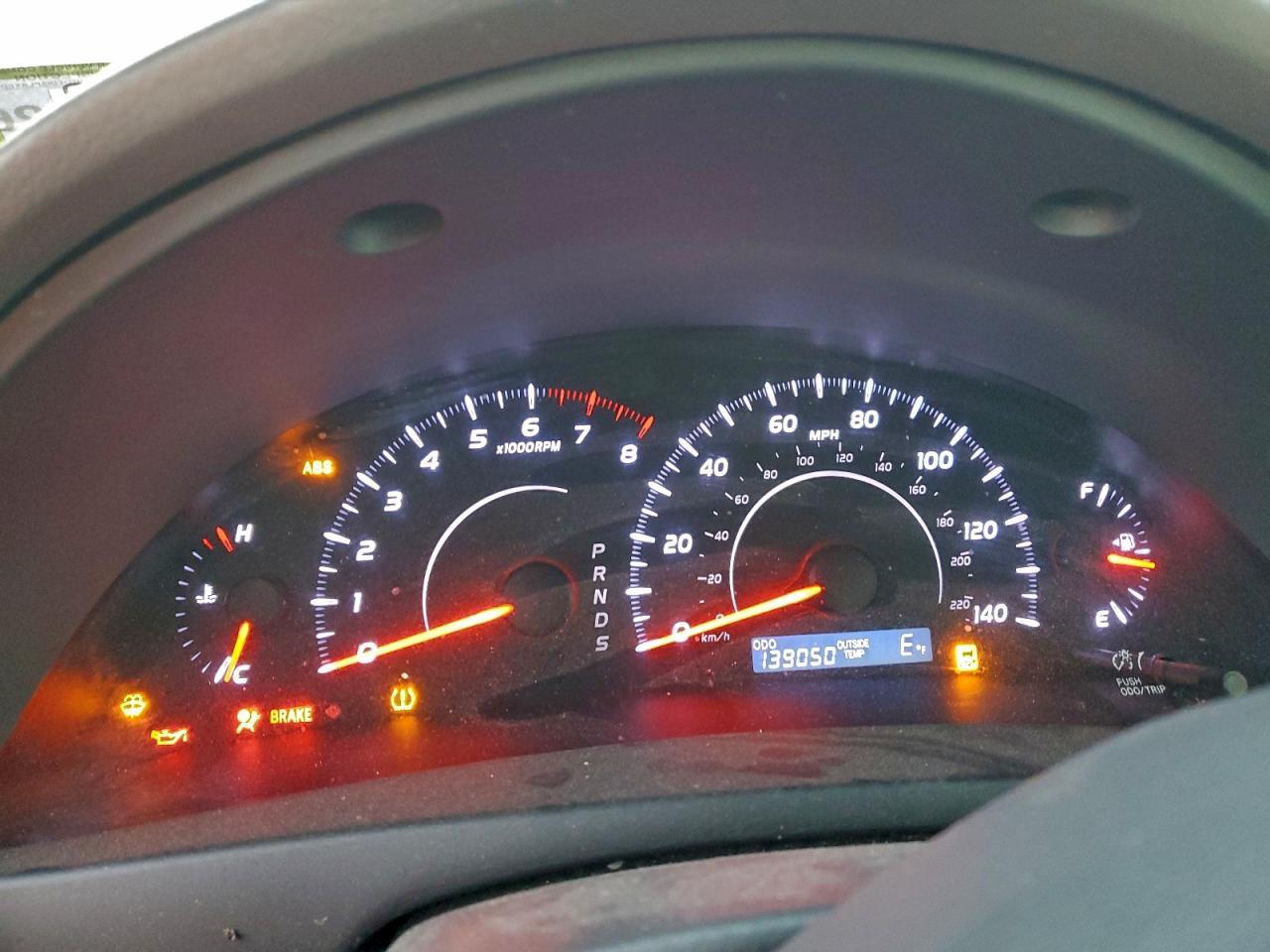 2011 TOYOTA CAMRY